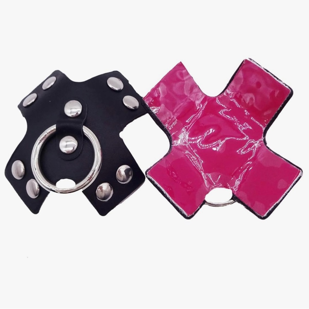 Black Leather Cross Pasties with Silver Rings - Picture 4 of 10